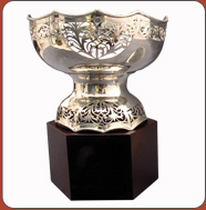 Corporate gifts-Momentos & Plaques Bangalore